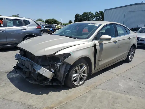 3FA6P0LU8JR159327 2018 FORD FUSION - Image 1