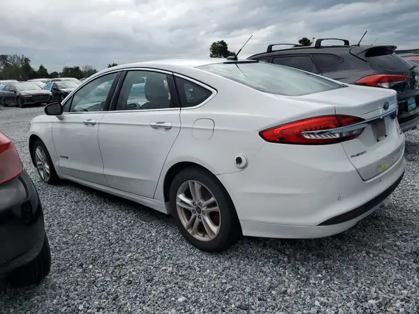 3FA6P0LU8JR163507 2018 FORD FUSION - Image 2