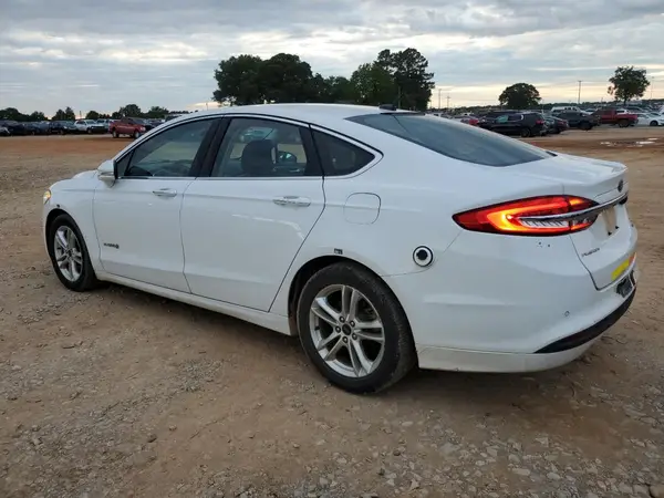 3FA6P0LU8JR163538 2018 FORD FUSION - Image 2