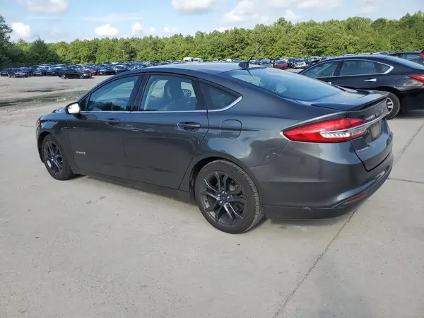 3FA6P0LU8JR170201 2018 FORD FUSION - Image 2