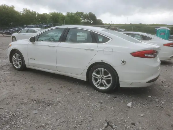 3FA6P0LU8JR171624 2018 FORD FUSION - Image 2