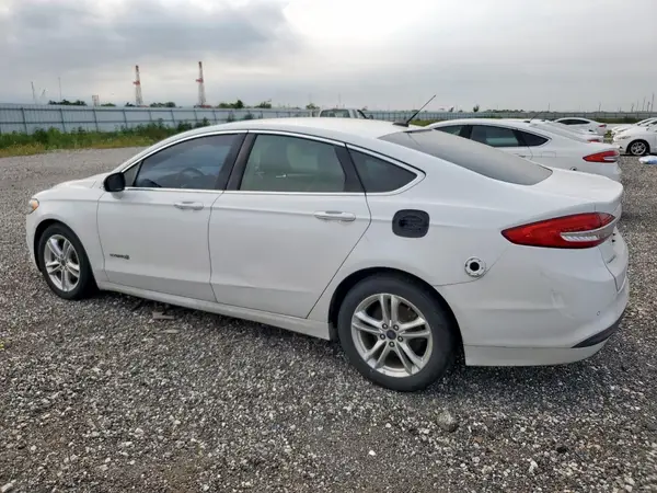 3FA6P0LU8JR171638 2018 FORD FUSION - Image 2
