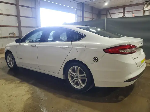 3FA6P0LU8JR171719 2018 FORD FUSION - Image 2