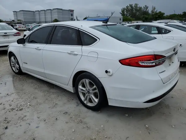 3FA6P0LU8JR171767 2018 FORD FUSION - Image 2