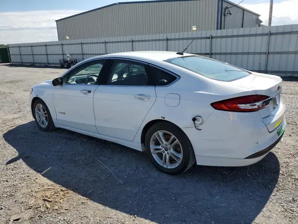 3FA6P0LU8JR171798 2018 FORD FUSION - Image 2
