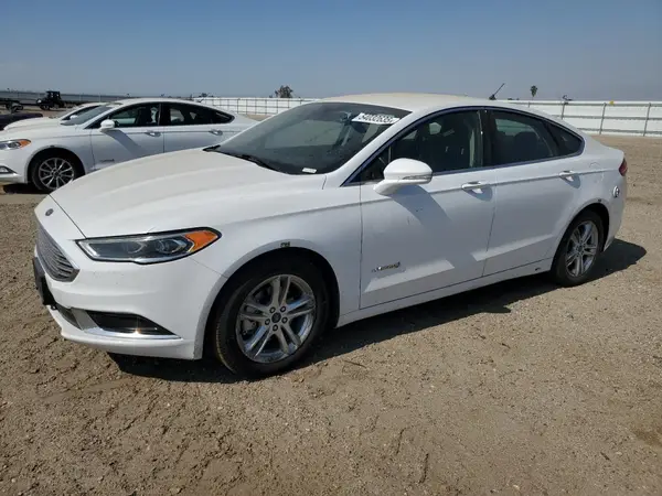 3FA6P0LU8JR171803 2018 FORD FUSION - Image 1