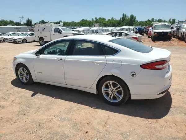 3FA6P0LU8JR171834 2018 FORD FUSION - Image 2