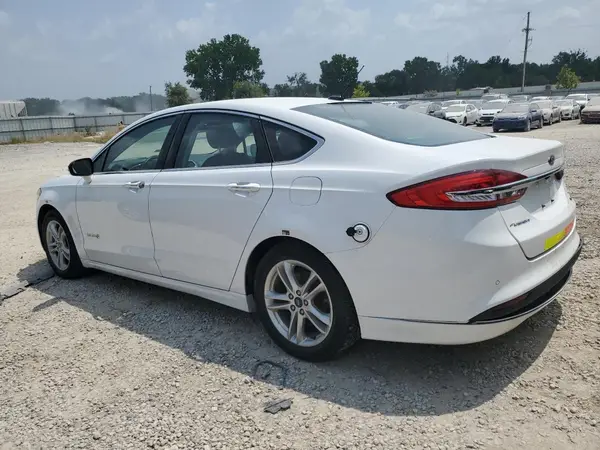 3FA6P0LU8JR171879 2018 FORD FUSION - Image 2