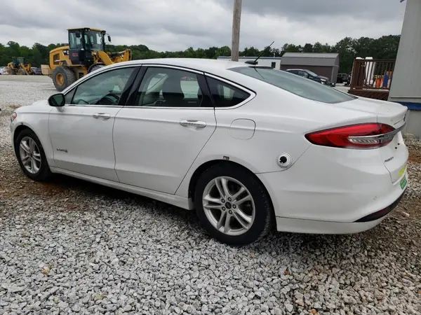 3FA6P0LU8JR178458 2018 FORD FUSION - Image 2