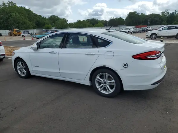 3FA6P0LU8JR178475 2018 FORD FUSION - Image 2