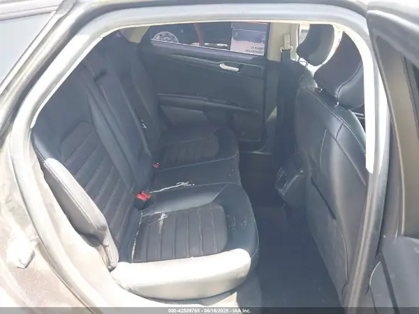3FA6P0LU8JR187676 2018 FORD FUSION - Image 8