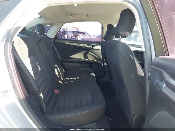 3FA6P0LU8JR191243 2018 FORD FUSION - Image 8