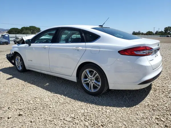 3FA6P0LU8JR195101 2018 FORD FUSION - Image 2