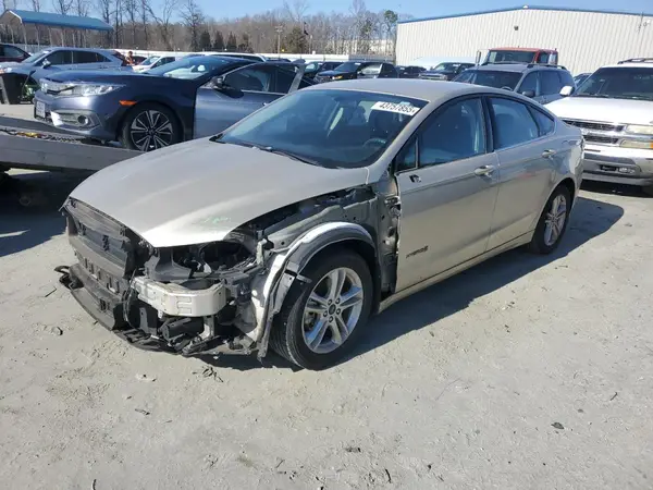 3FA6P0LU8JR205495 2018 FORD FUSION - Image 1