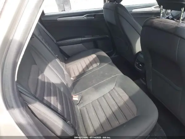 3FA6P0LU8JR206601 2018 FORD FUSION - Image 8