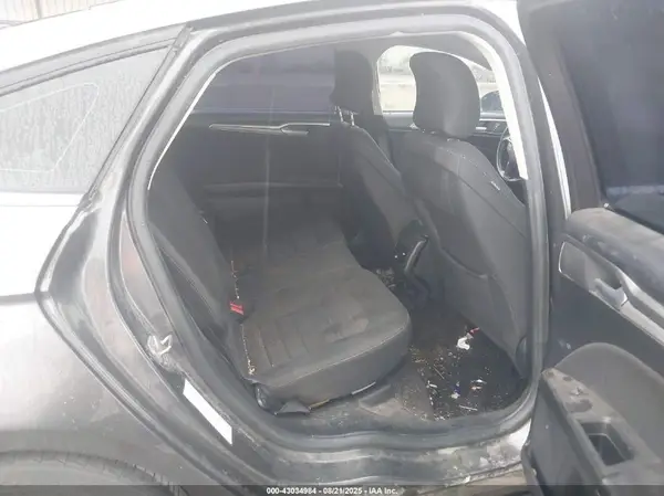 3FA6P0LU8JR208610 2018 FORD FUSION - Image 8