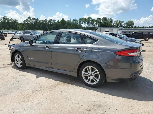 3FA6P0LU8JR232714 2018 FORD FUSION - Image 2