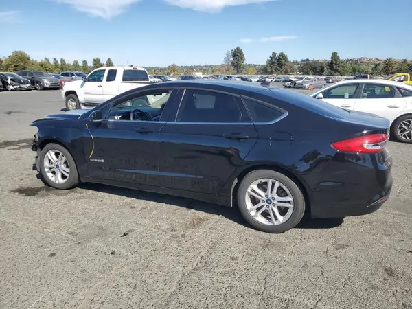 3FA6P0LU8JR233037 2018 FORD FUSION - Image 2