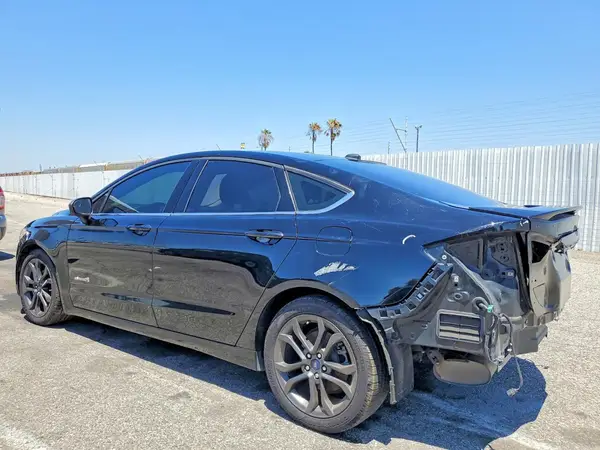 3FA6P0LU8JR247794 2018 FORD FUSION - Image 2
