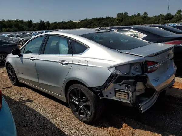 3FA6P0LU8JR249173 2018 FORD FUSION - Image 2