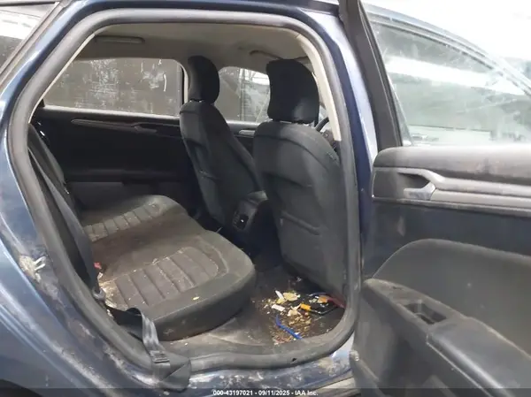 3FA6P0LU8JR271089 2018 FORD FUSION - Image 8