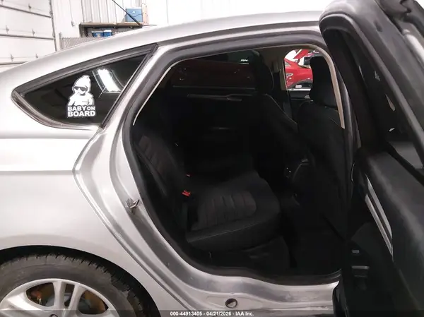 3FA6P0LU8JR276471 2018 FORD FUSION - Image 8