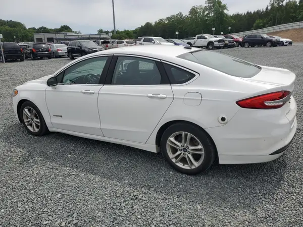 3FA6P0LU8JR278673 2018 FORD FUSION - Image 2
