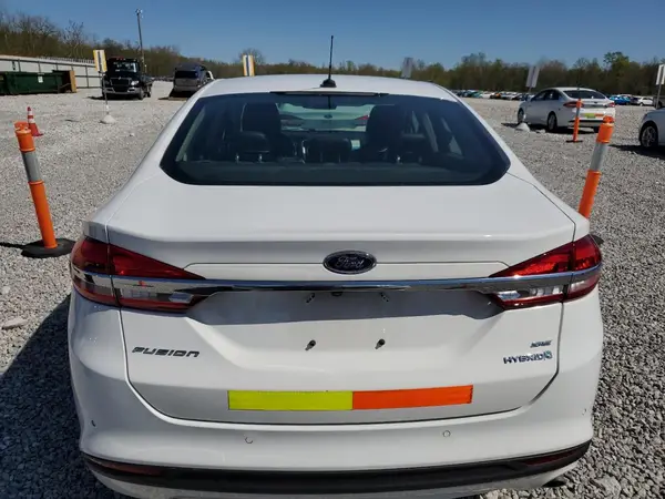 3FA6P0LU8JR281928 2018 FORD FUSION - Image 2
