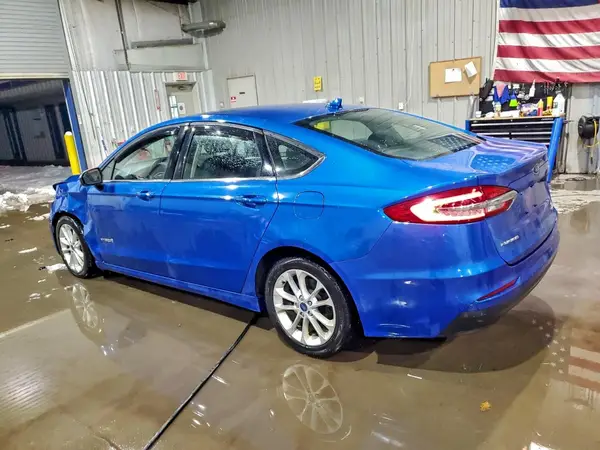 3FA6P0LU8KR105737 2019 FORD FUSION - Image 2