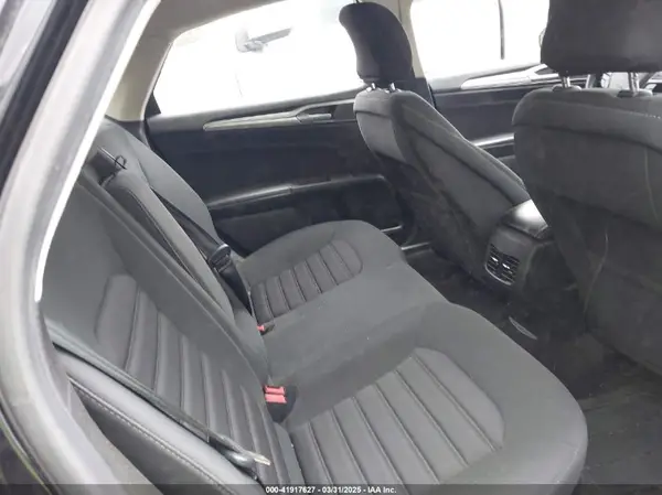 3FA6P0LU8KR106192 2019 FORD FUSION - Image 8