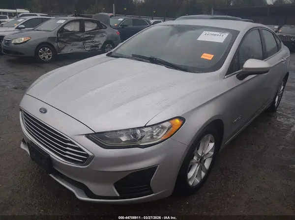 3FA6P0LU8KR109965 2019 FORD FUSION - Image 2