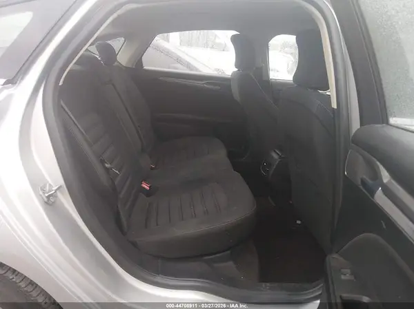 3FA6P0LU8KR109965 2019 FORD FUSION - Image 8