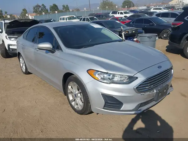 3FA6P0LU8KR119752 2019 FORD FUSION - Image 1