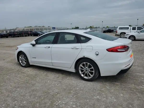 3FA6P0LU8KR124837 2019 FORD FUSION - Image 2