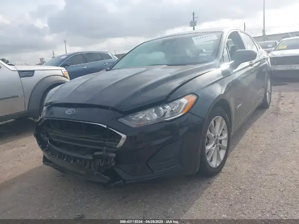 3FA6P0LU8KR126779 2019 FORD FUSION - Image 2