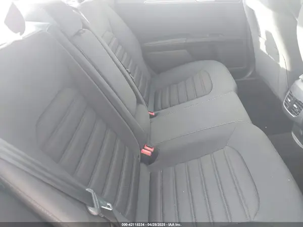 3FA6P0LU8KR126779 2019 FORD FUSION - Image 8