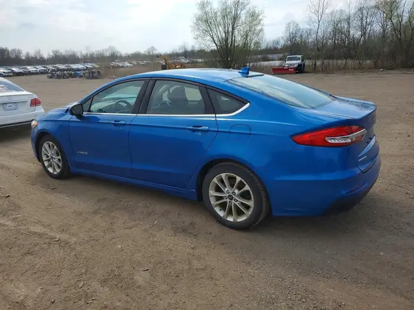 3FA6P0LU8KR129715 2019 FORD FUSION - Image 2