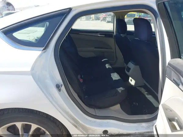 3FA6P0LU8KR137717 2019 FORD FUSION - Image 8