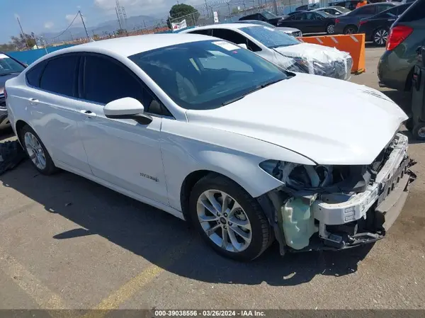 3FA6P0LU8KR143842 2019 FORD FUSION - Image 1