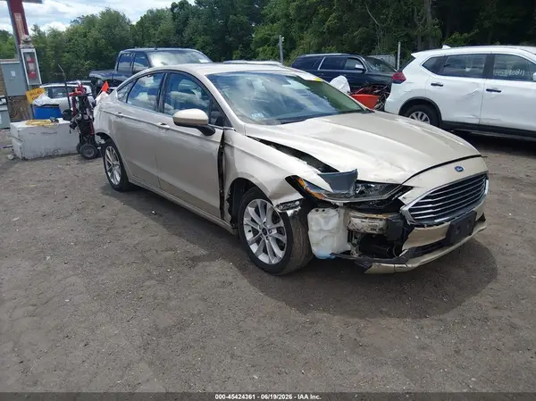 3FA6P0LU8KR156669 2019 FORD FUSION - Image 1