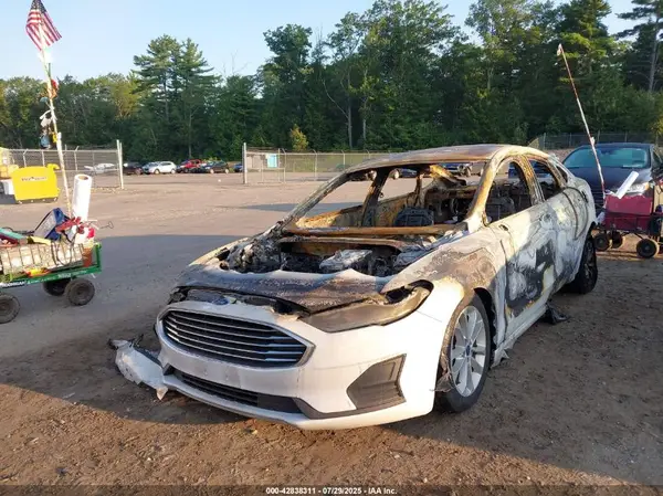 3FA6P0LU8KR156719 2019 FORD FUSION - Image 2