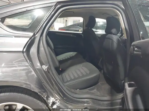 3FA6P0LU8KR191793 2019 FORD FUSION - Image 8