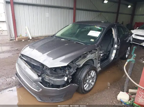3FA6P0LU8KR205563 2019 FORD FUSION - Image 2