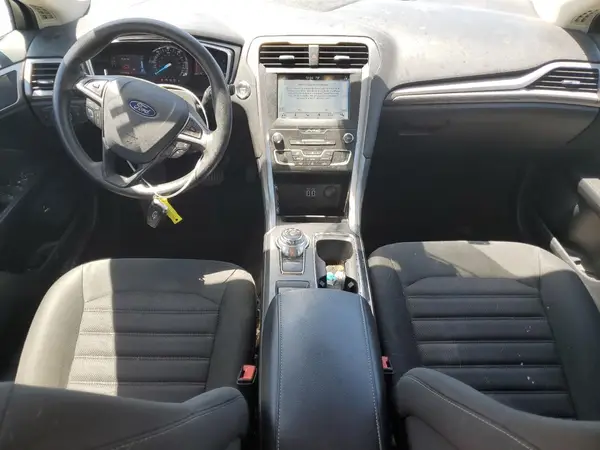 3FA6P0LU8KR205756 2019 FORD FUSION - Image 8