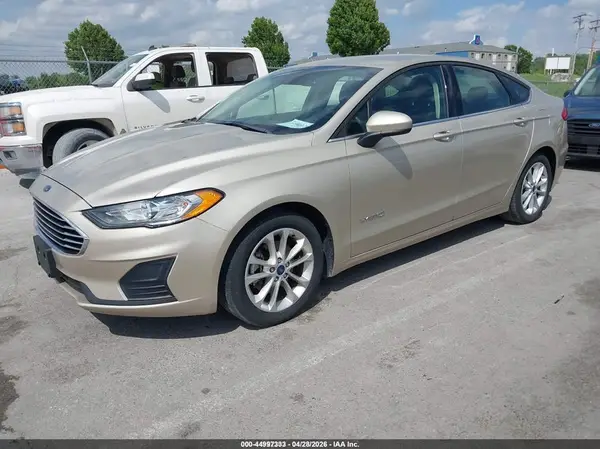 3FA6P0LU8KR211461 2019 FORD FUSION - Image 2