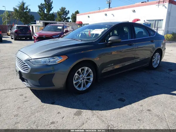 3FA6P0LU8KR211492 2019 FORD FUSION - Image 2