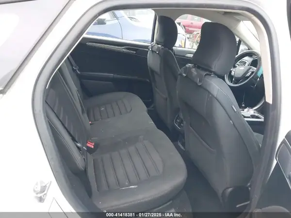 3FA6P0LU8KR220192 2019 FORD FUSION - Image 8
