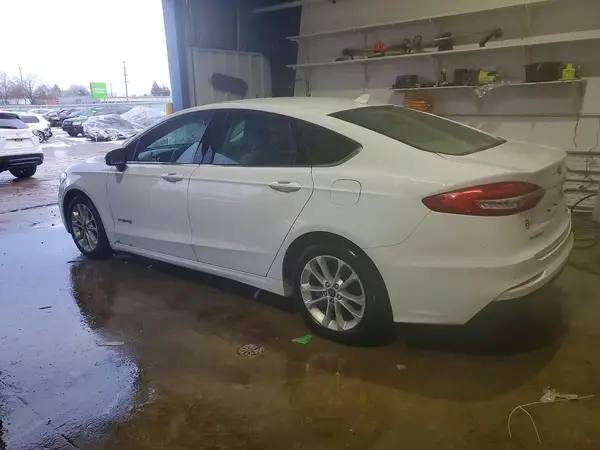 3FA6P0LU8KR220306 2019 FORD FUSION - Image 2