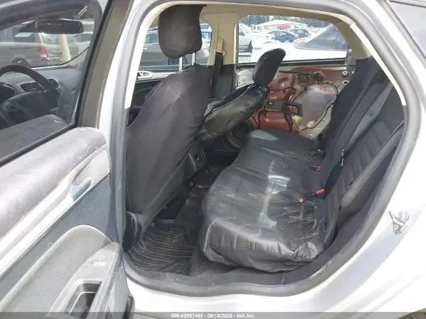 3FA6P0LU8KR221990 2019 FORD FUSION - Image 8