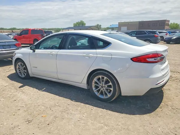 3FA6P0LU8KR238241 2019 FORD FUSION - Image 2